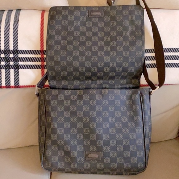 LOEWE Authentic messenger bag unisex - Picture 2 of 14